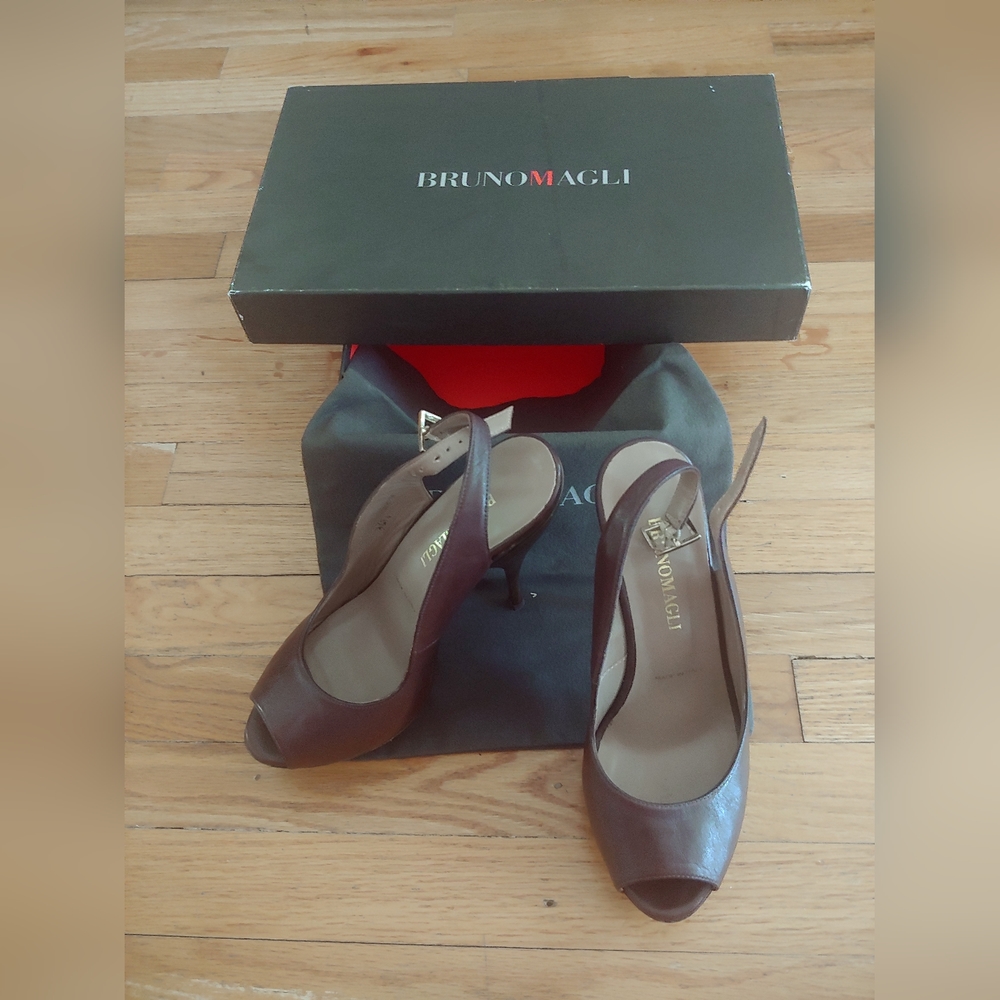 Bruno Magli Chocolate Brown Sling-Back Heels